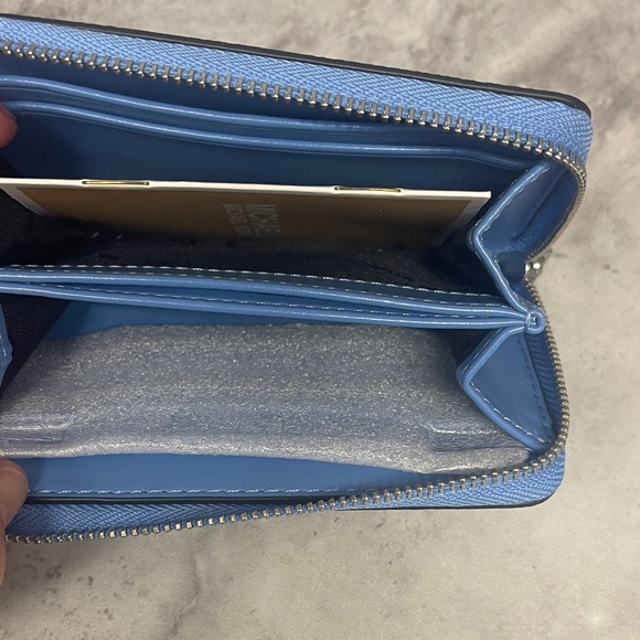 Michael Kors Scarlett Med Satchel & Matching Wallet Set Black/Sth Pacific Blue - Picture 13 of 14